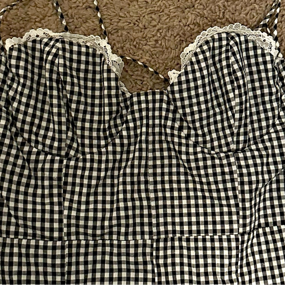 🌺Naima fit and flair in black gingham🌺